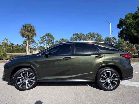Used 2022 Lexus RX 450h AWD w/ Premium Package image 13