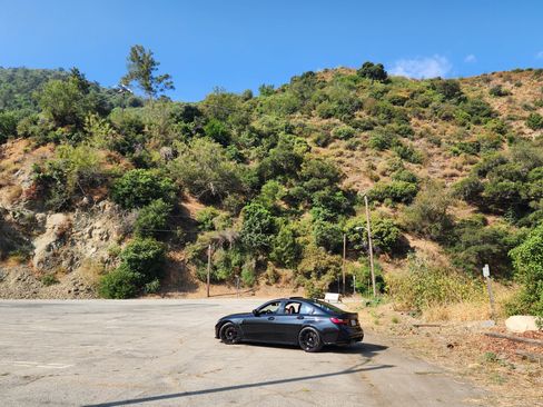 Used 2022 BMW M3 Sedan w/ Parking Assistance Package image 21