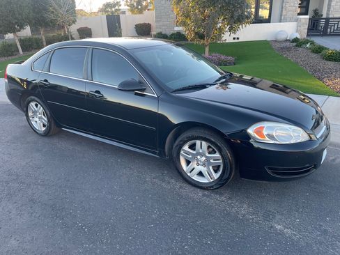 Used 2013 Chevrolet Impala LT image 2
