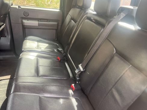 Used 2012 Ford F250 Lariat w/ Chrome Pkg image 11