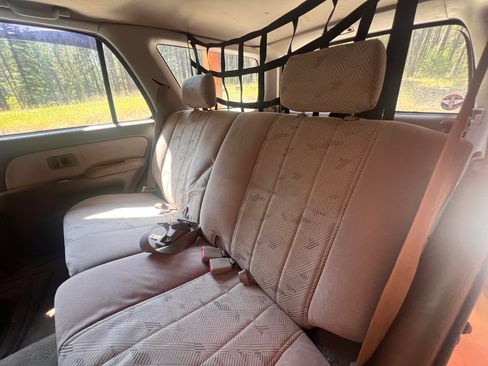 Used 2001 Toyota 4Runner SR5 image 8