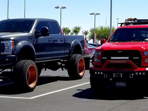 Used 2016 Ford F150 Lariat image 5