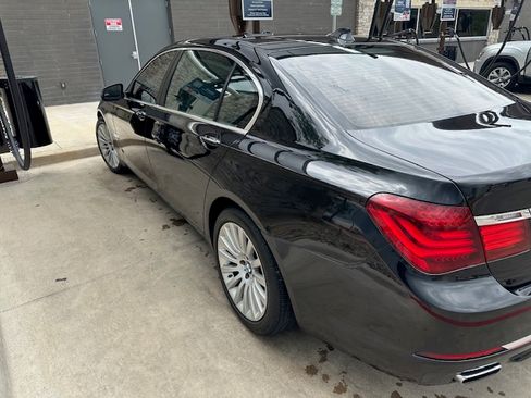 Used 2013 BMW 740Li image 5