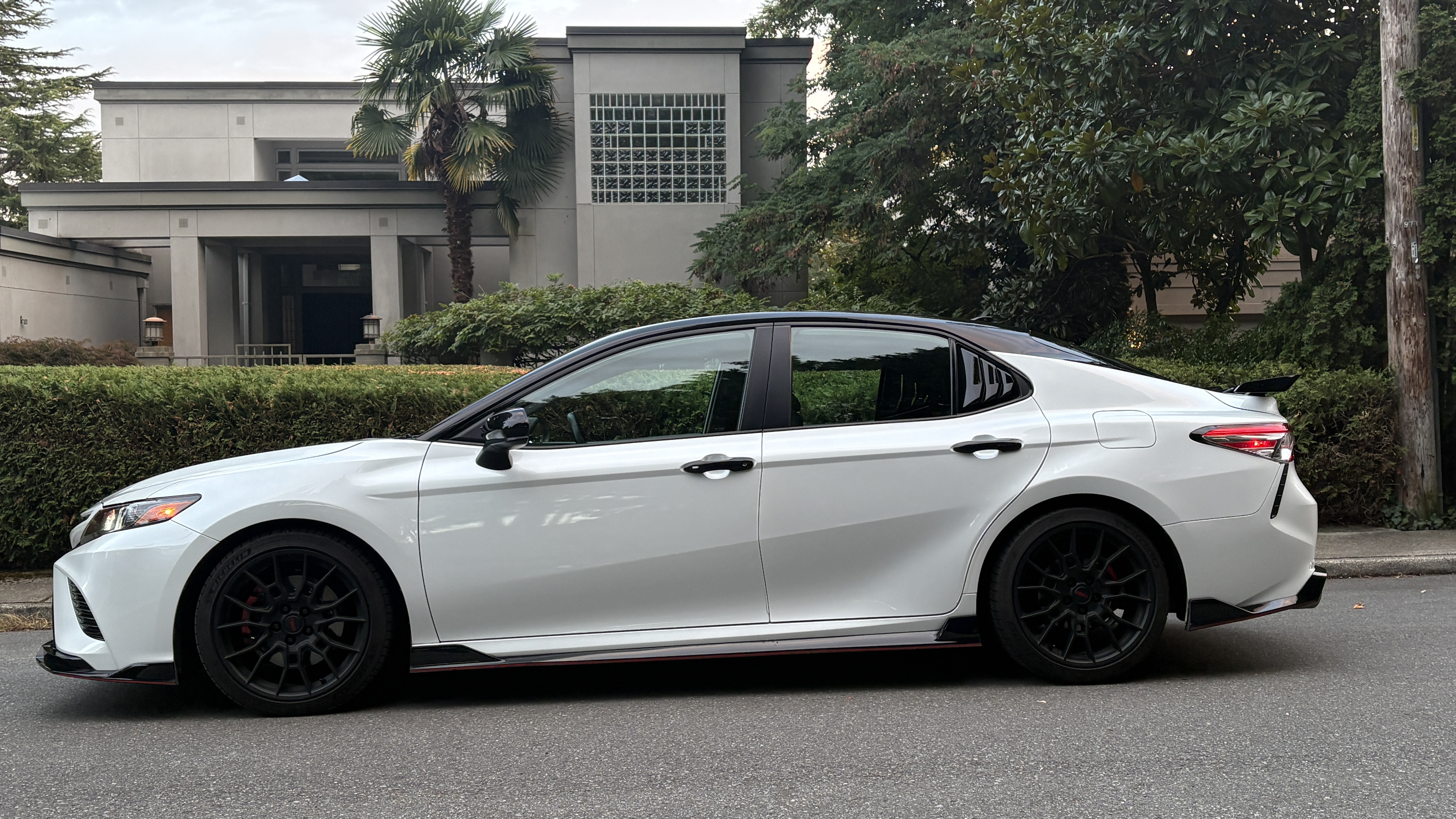 Used 2020 Toyota Camry TRD FWD image 12