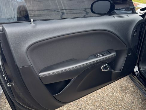 Used 2021 Dodge Challenger R/T Scat Pack image 11