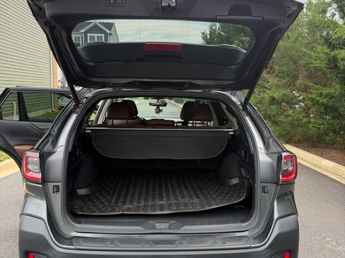 Used 2021 Subaru Outback Touring XT AWD/4WD image 14