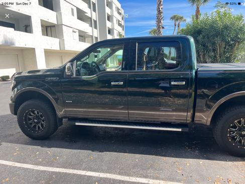 Used 2016 Ford F150 Lariat image 2