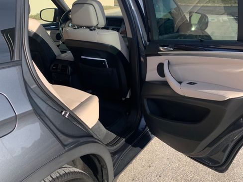 Used 2013 BMW X5 xDrive35i image 9