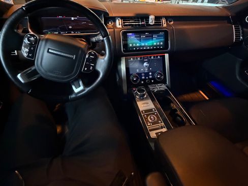 Used 2019 Land Rover Range Rover Long Wheelbase Supercharged image 17