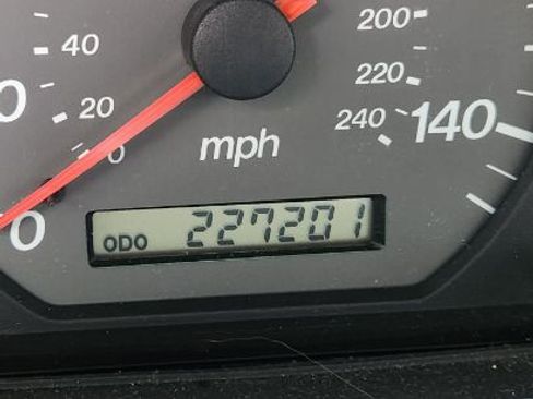 Used 2002 MAZDA 626 image 12