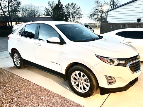 Used 2021 Chevrolet Equinox LT FWD image 5