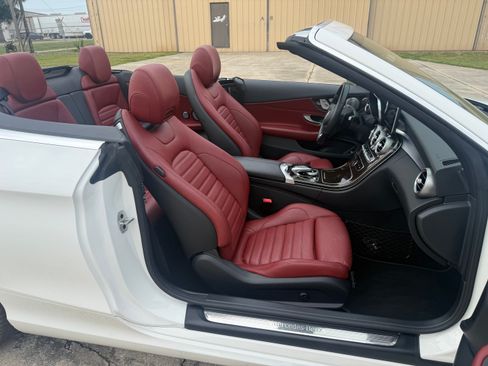 Used 2017 Mercedes-Benz C 300 4MATIC Cabriolet image 13