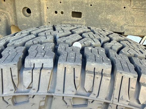 Used 2017 RAM 2500 Tradesman w/ Chrome Appearance Group image 15