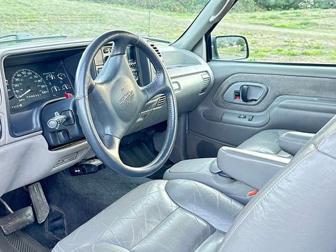 Used 1996 GMC Sierra 2500 4x4 Extended Cab image 16