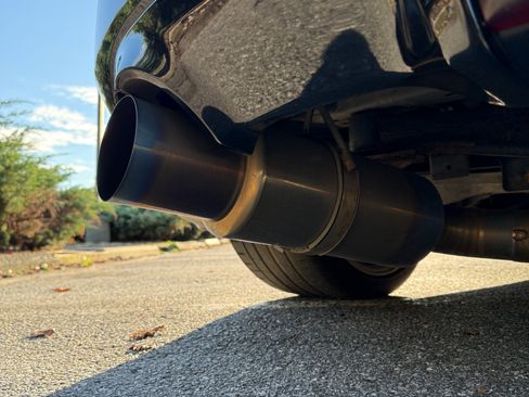 Used 2013 Nissan 370Z Touring w/ Sport Pkg image 18