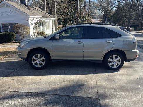 Used 2004 Lexus RX 330 AWD image 1