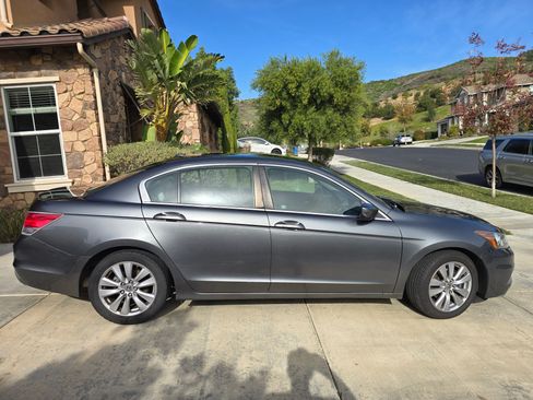 Used 2012 Honda Accord EX-L image 5