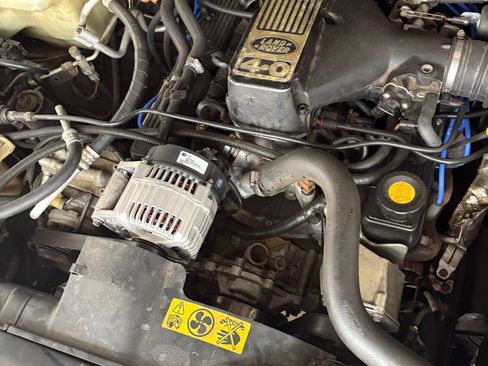 Used 1998 Land Rover Discovery LSE image 11