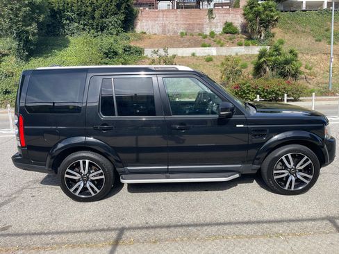Used 2016 Land Rover LR4 HSE LUX AWD/4WD image 16