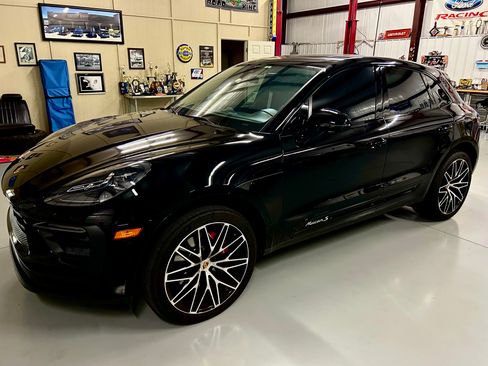 Used 2024 Porsche Macan S AWD/4WD image 4
