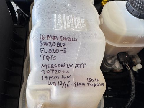 Used 2012 Lincoln Navigator L 4WD image 30