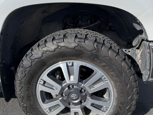 Used 2021 Toyota Tundra 1794 Edition image 6