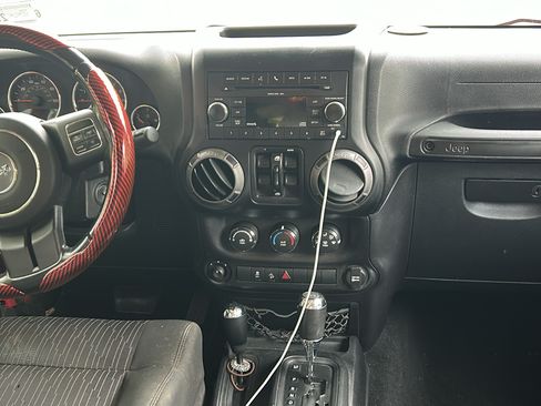 Used 2011 Jeep Wrangler Unlimited Sport AWD/4WD image 9