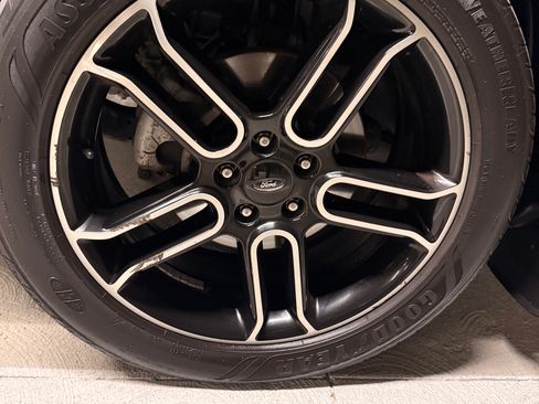 Used 2013 Ford Edge SEL image 6