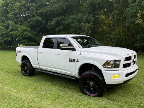 Used 2017 RAM 2500 Lone Star w/ Sport Appearance Group AWD/4WD image 1