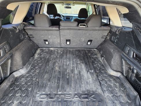 Used 2020 Subaru Outback image 16