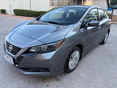 Used 2019 Nissan Leaf S w/ S Charge Package image 4