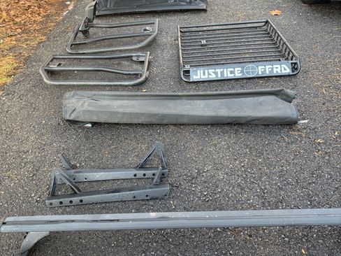 Used 2013 Jeep Wrangler Sport image 9