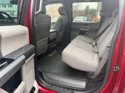 Used 2018 Ford F150 XLT w/ Equipment Group 302A Luxury image 6