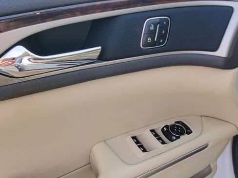 Used 2015 Lincoln MKZ Hybrid Sedan 4D w/ Equipment Group 202A Reserve image 12