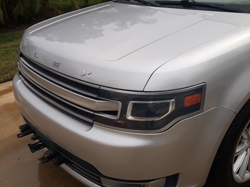 Used 2018 Ford Flex Limited image 1