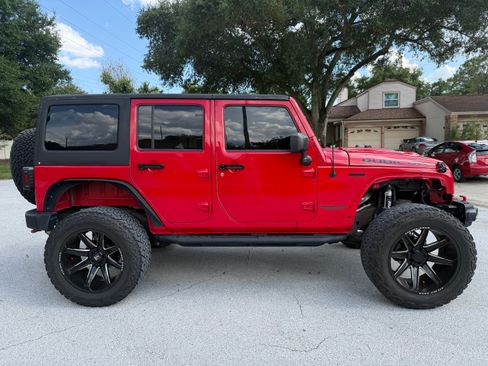 Used 2016 Jeep Wrangler Unlimited Rubicon AWD/4WD image 1