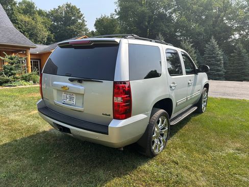 Used 2011 Chevrolet Tahoe LT w/ Luxury Package image 6