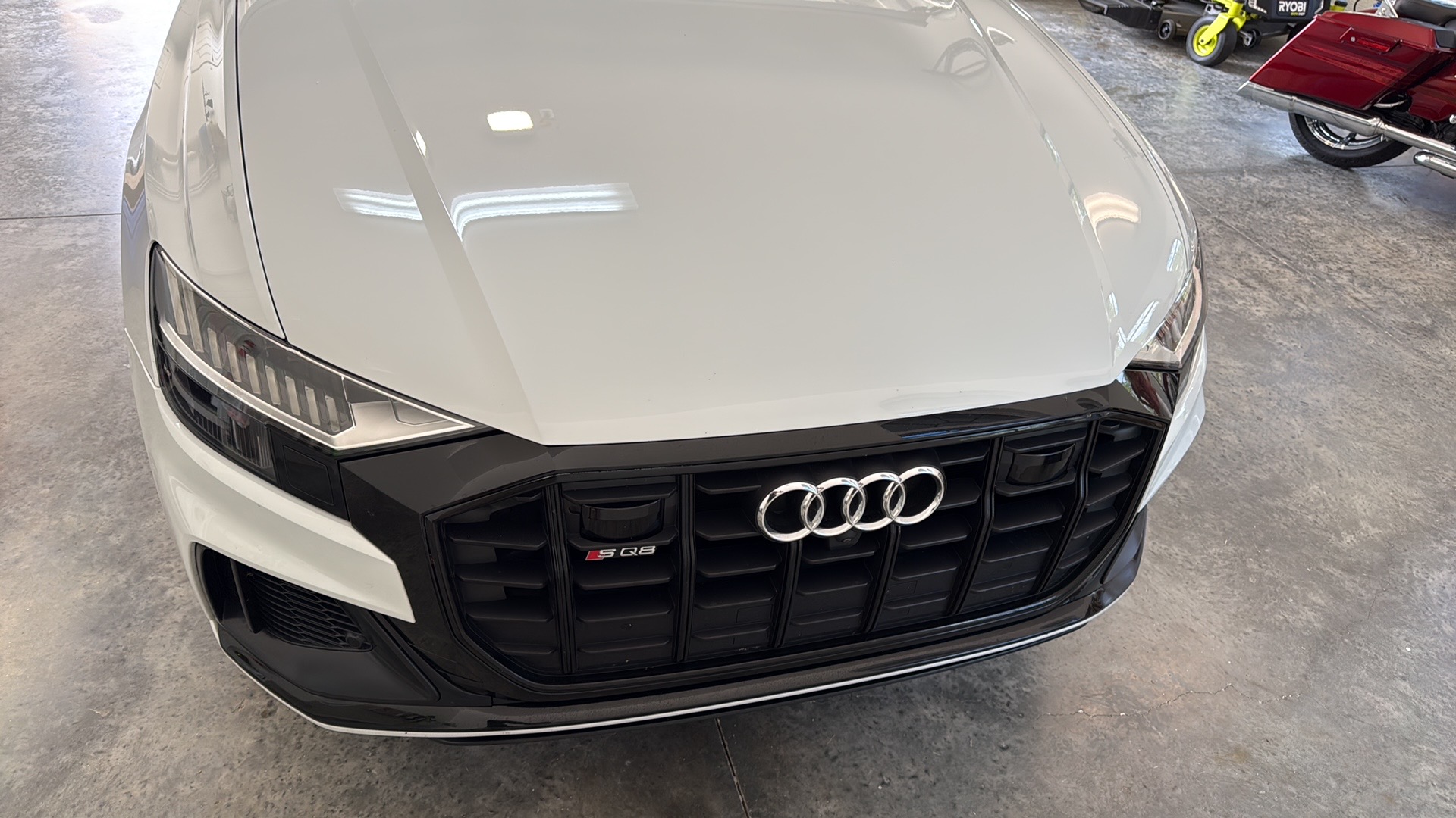 Used 2020 Audi SQ8 Prestige w/ Prestige Package AWD/4WD image 4