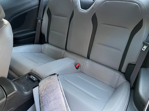 Used 2016 Chevrolet Camaro SS RWD image 6