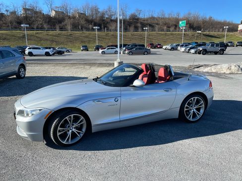 Used 2015 BMW Z4 sDrive35i image 1