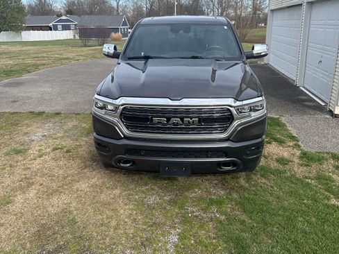 Used 2021 RAM 1500 Limited image 14