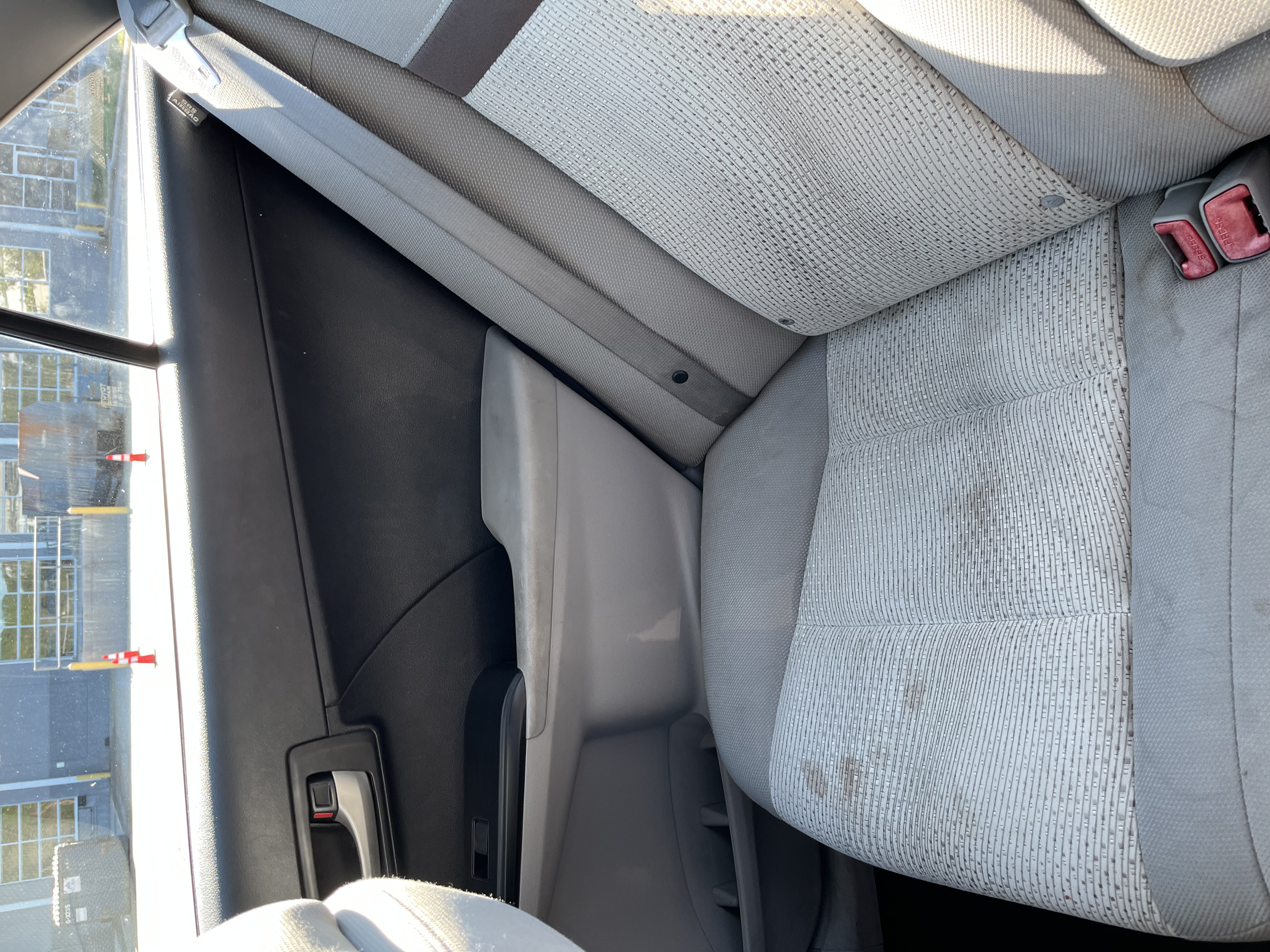 Used 2014 Toyota Camry LE FWD image 15