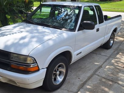 Used 2001 Chevrolet S10 Pickup LS w/ Preferred Equipment Group