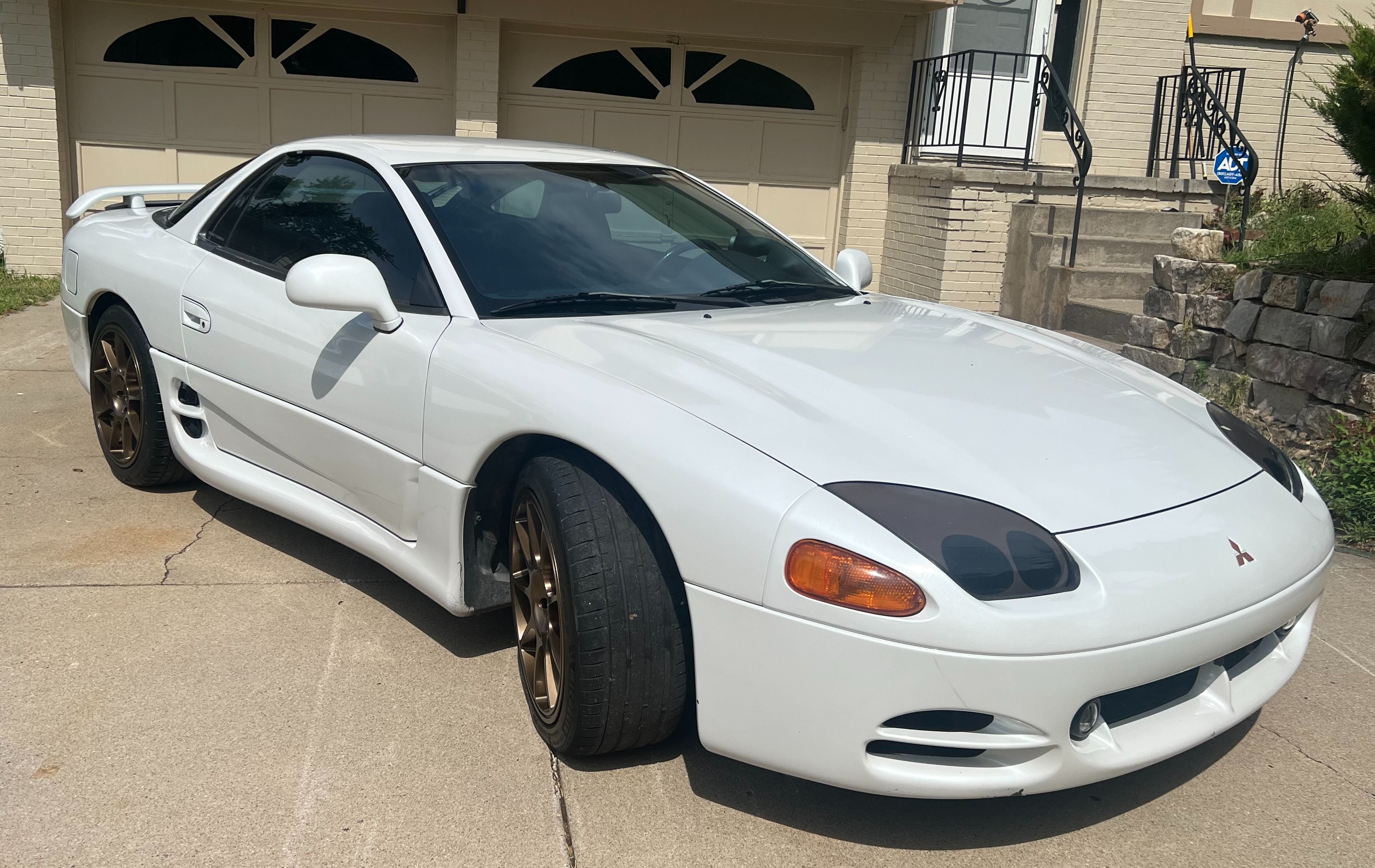 Used 1995 Mitsubishi 3000GT VR-4 AWD/4WD image 1