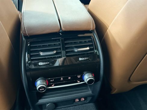 Used 2021 BMW M5 w/ Executive Package image 13