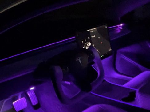 Used 2020 Tesla Model 3 Long Range image 3