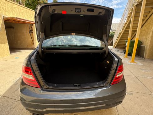Used 2013 Mercedes-Benz C 250 Sedan image 11