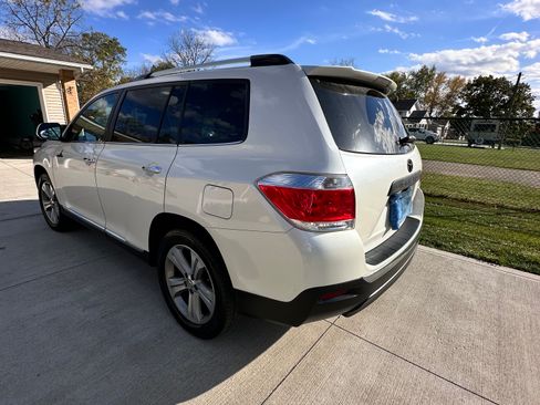 Used 2012 Toyota Highlander Limited image 10