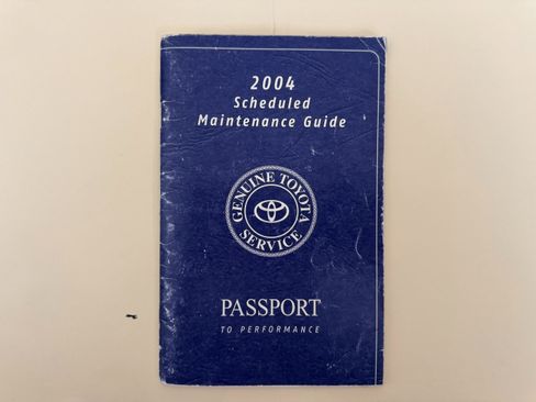 Used 2004 Toyota Land Cruiser AWD/4WD image 22