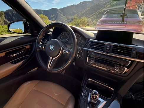 Used 2015 BMW M3 Sedan image 11